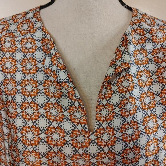 Jones New York Collection Peitite Size 8P Geometric Print Long Sleeve Blouse - Picture 6 of 10